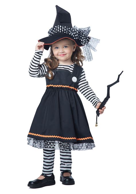 Witch disguise for 4 year olds